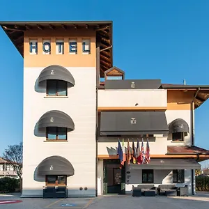 Hotel Small Royal Rc12
